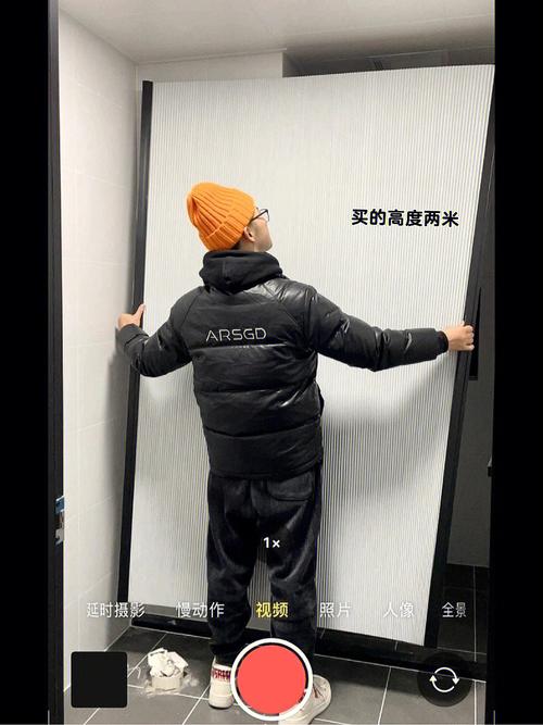 小戶(hù)型衛(wèi)生間巧用隱形淋浴隔斷，輕松省下千元空間與預(yù)算